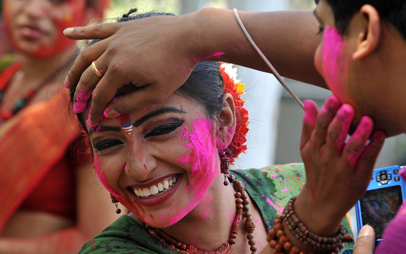 holi_1