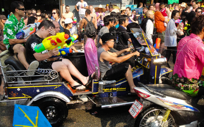 7 Useful Insider’s Tips For First-Time Songkran Revellers