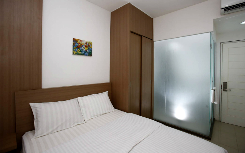 RedDoorzUOB_Airbnb