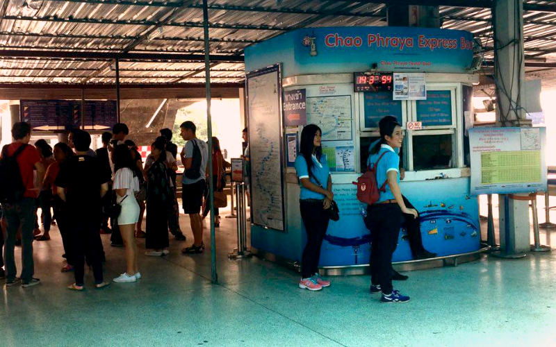 Bkk50_Pic03_TicketBooth