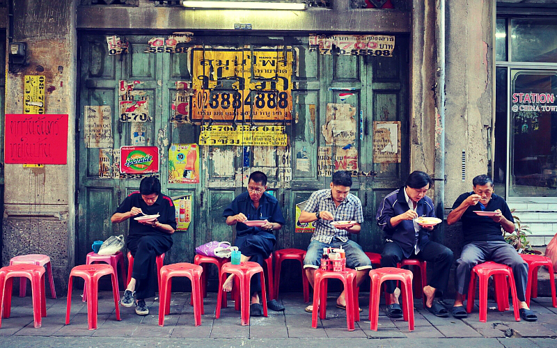 10 Best Dinner Places To Eat In Bangkok For Under THB350 (USD10)