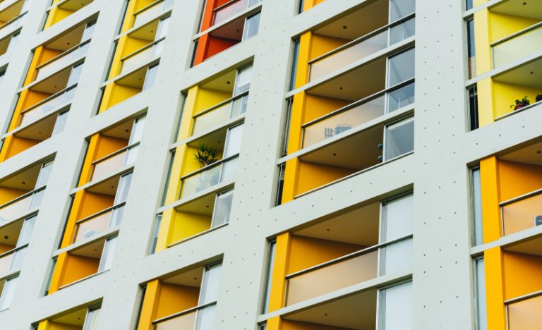6 Items You Can ‘Steal’ From Your Hotel Room