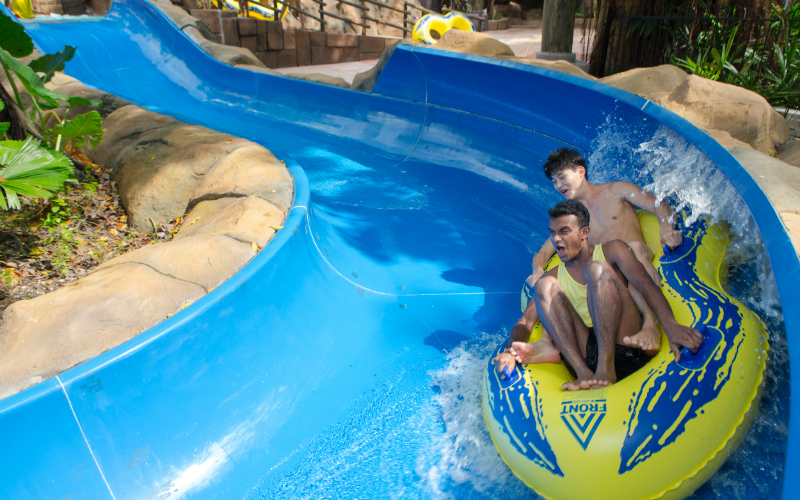 6 Kinds Of Adventures You Can Have At Sunway Lagoon With A Partner