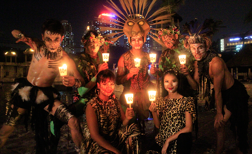 Families Gather At Sunway Lagoon During Earth Hour