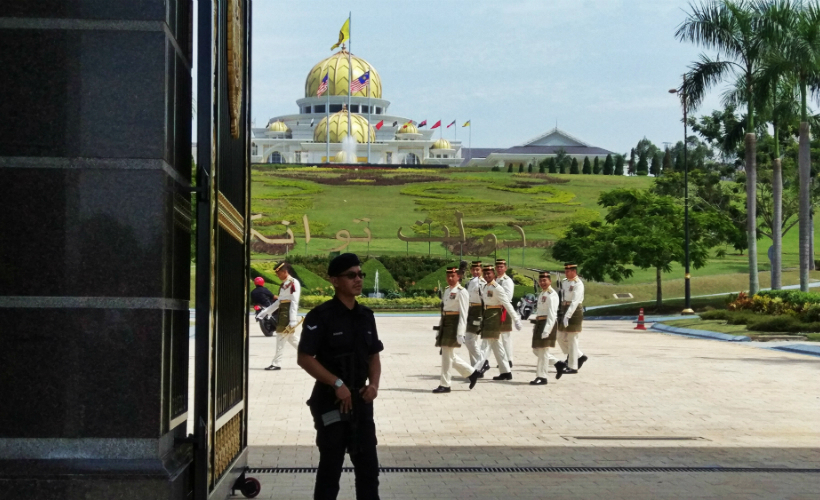 A Visit To The National Palace On The First Day Of Hari Raya