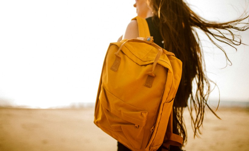 Being A Digital Nomad 101: The Pros And The Cons