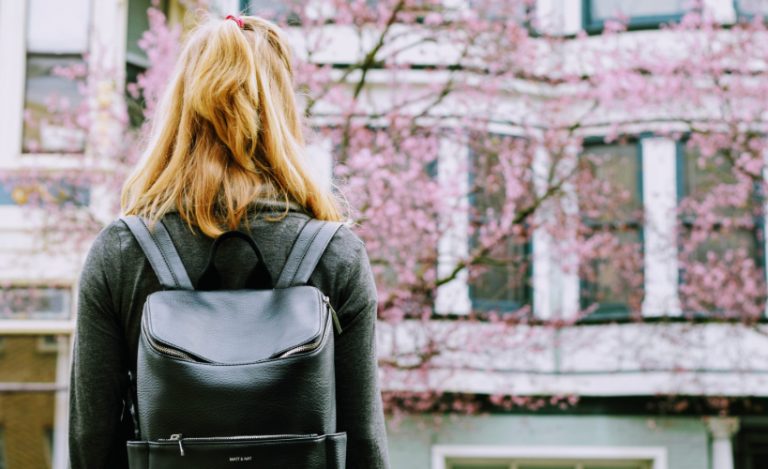 5 Ways Digital Nomads Can Stay Safe On The Road
