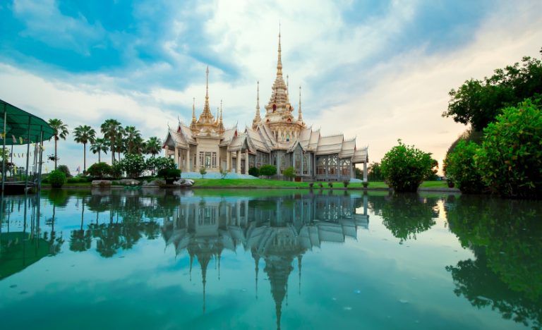 10 Unmissable Places To Visit In Thailand