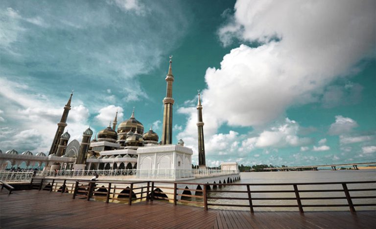 Visit The Crystal Mosque On Wan Man Island, Malaysia