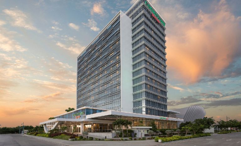 Check-Ins: Courtyard By Marriott, Iloilo, Philippines