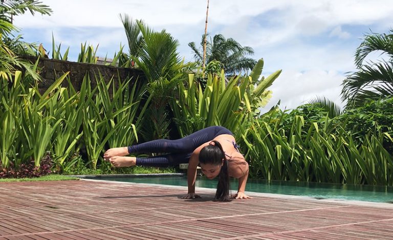 How To Travel The World While Practicing Yoga