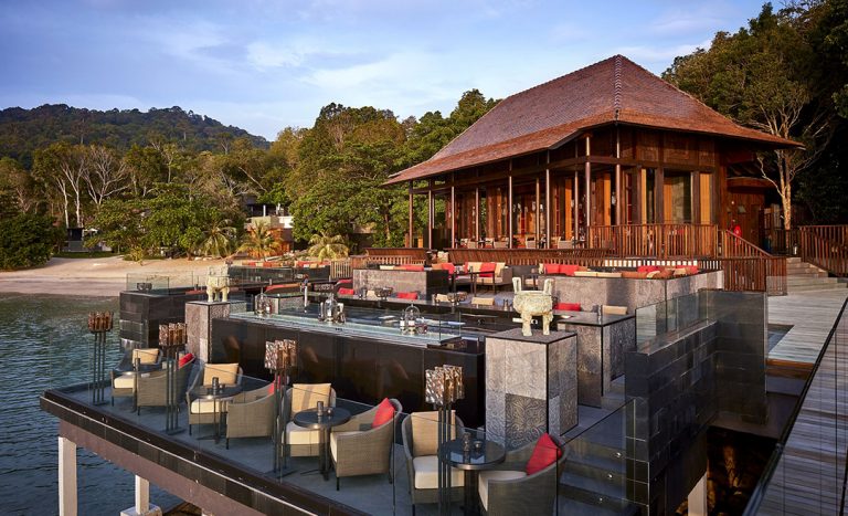 7 Beautiful Bars In Langkawi, Malaysia