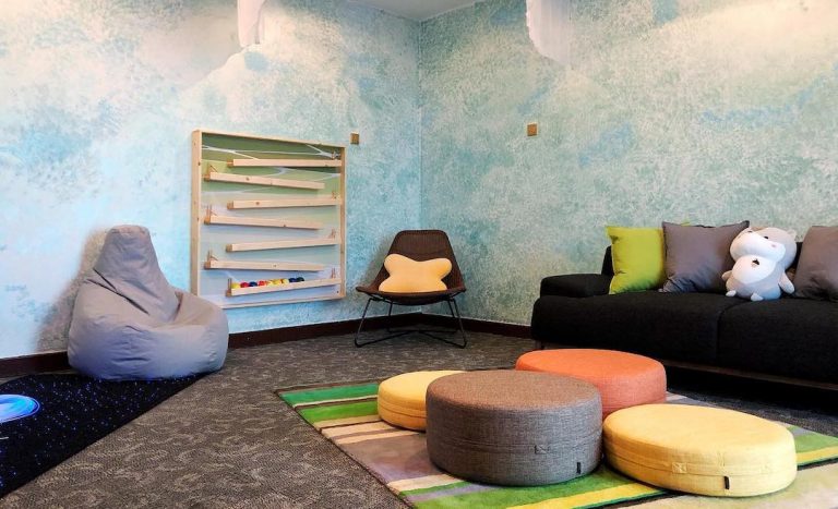 No Interstate Travel This Raya, KLIA Introduces Calm Room For Autistic Travellers & More (16 Apr)
