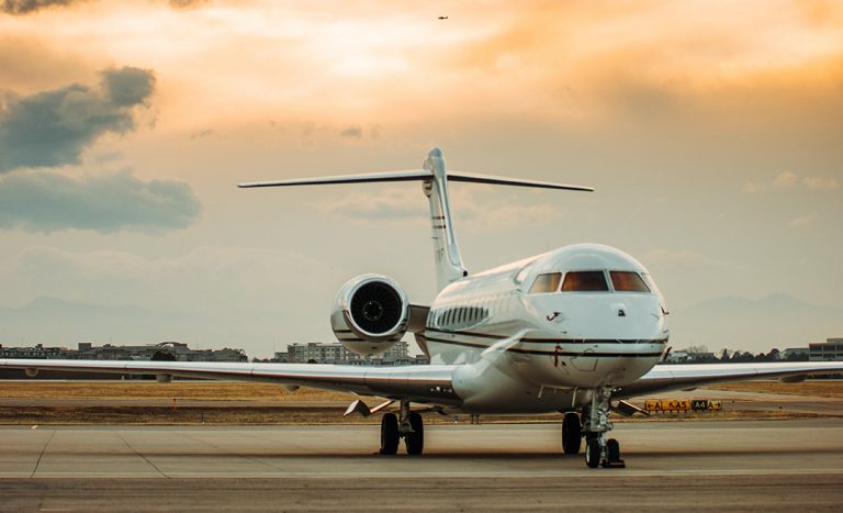 Flight Perks: 8 Reasons To Get A Private Jet Card Membership