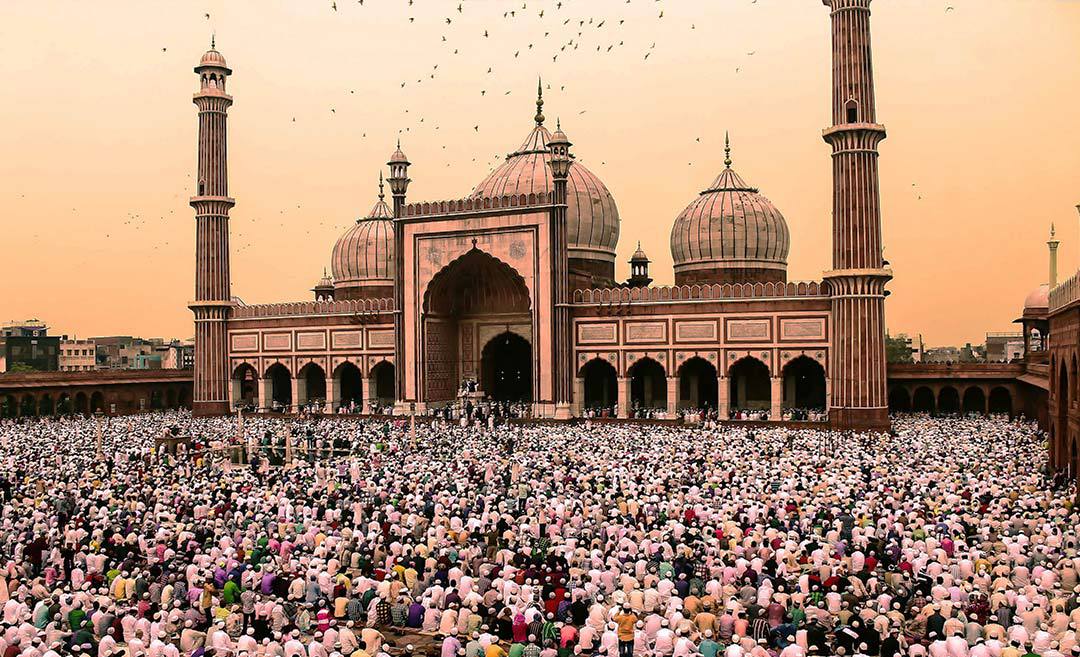 Different Names, Same Celebration: Aidilfitri Traditions Around The World
