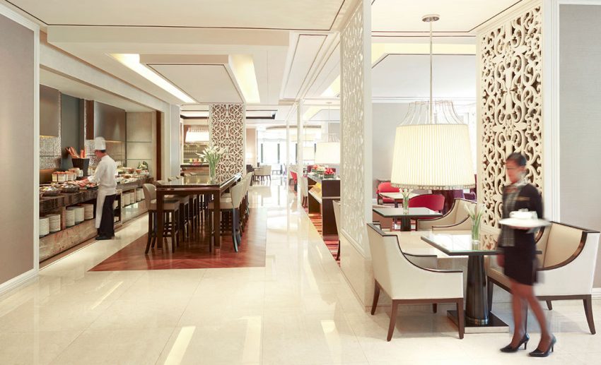 Horizon Lounge, Shangri-La Kuala Lumpur.