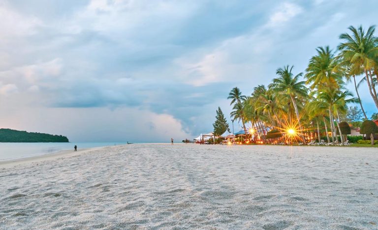 Make Your Way To The Langkawi Writers’ Festival For Some Sun, Sea, And Books!