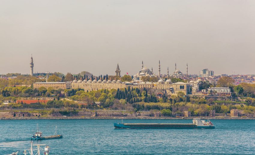 2. Wander the majestic halls of Topkapi Palace Museum