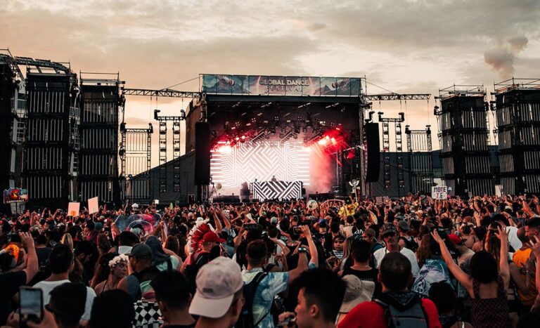 Crowd Crush: Safety Tips On How To Mitigate Collapses & Crushes