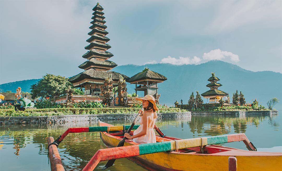 Travel Responsibly: Bali Authorities Release 'Do's & Don'ts' Card For Tourists