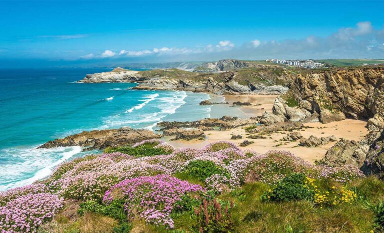 Solo Female Traveller’s Guide To Walking Trails In The UK