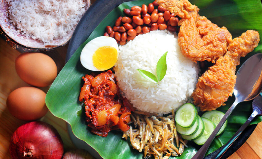 1. Nasi lemak