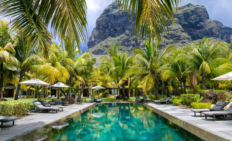 Amazing Amenities: 9 Cool Hotel Services To Experience Now