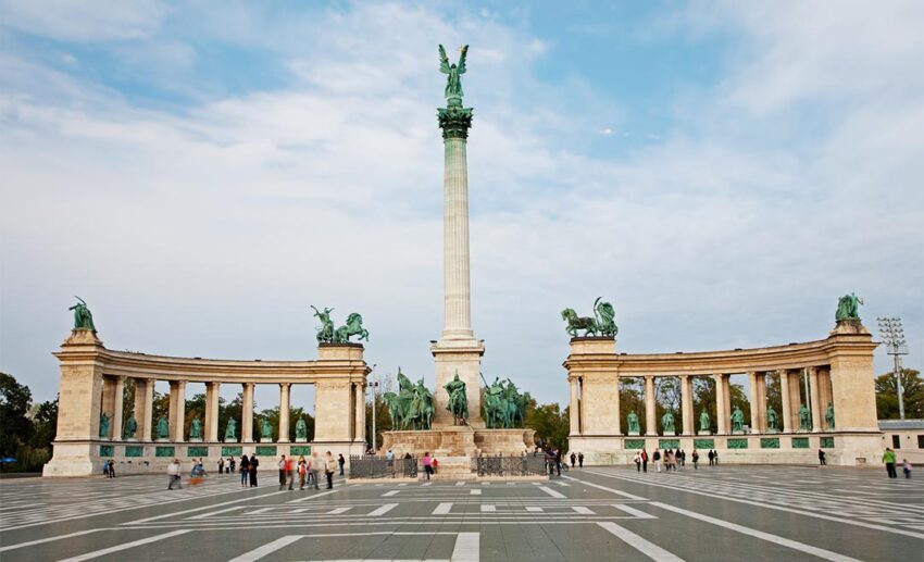 Discover the heart of Budapest through its rich history and architecture by exploring these top 10 must-visit spots.