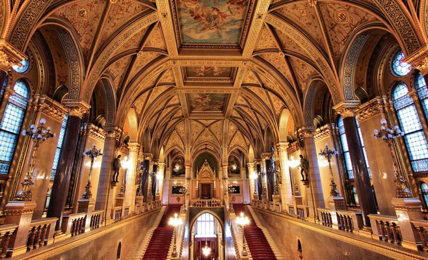 Discover the heart of Budapest through its rich history and architecture by exploring these top 10 must-visit spots.