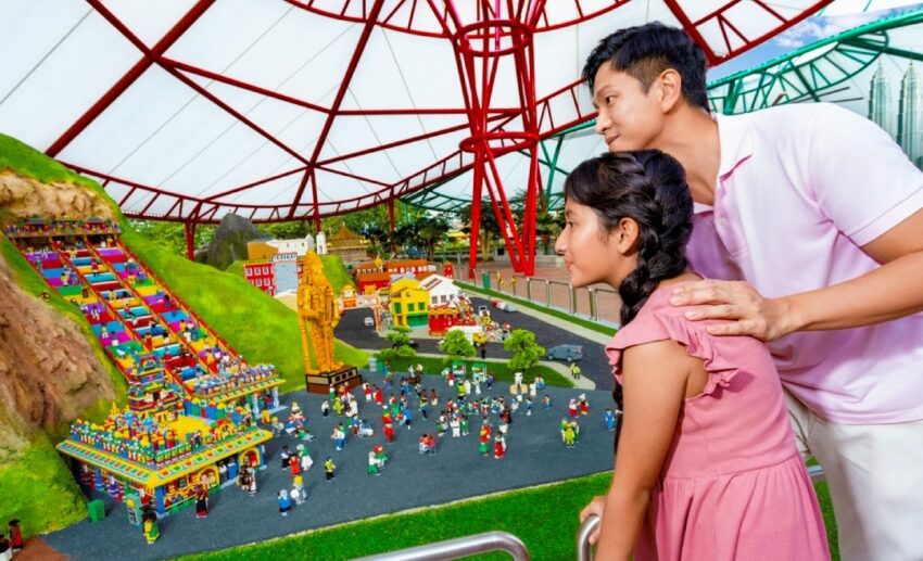 2. Explore miniature Malaysia at MINILAND