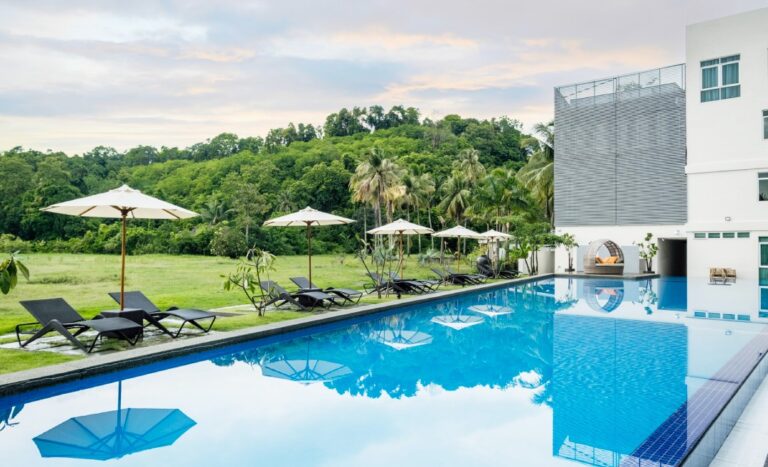 Best Of Bayou Langkawi: What To Do & Eat Around The Area