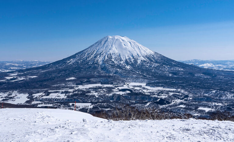 Travellers Can Now Fly Directly to Hokkaido’s Snowy Wonderland With AirAsia X