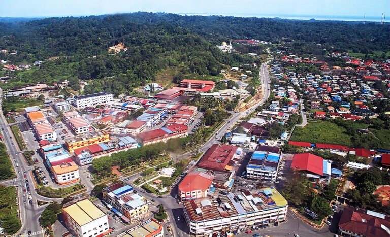 Limbang To Lawas, Sarawak: A Road Trip With Pit Stops In Brunei (Yes, You’ll Need A Passport)