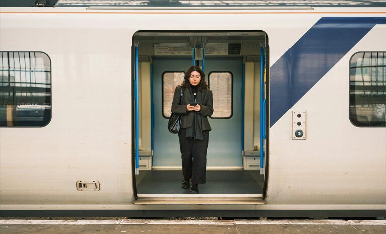 Travel Without An Itinerary: A Flexible Travel Guide To Letting Go Of Control