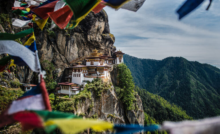 Climate-Adapted Travel: How Shifting Weather Is Reshaping Our Holidays